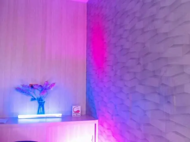 Live sex webcam photo for LilaDior #274066614