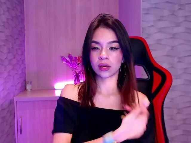 Live sex webcam photo for LilaDior #274209268