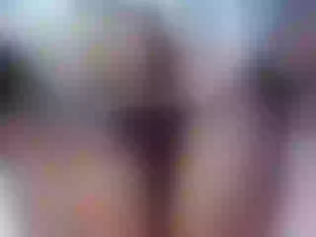 Live sex webcam photo for Lili-Ni #275843227