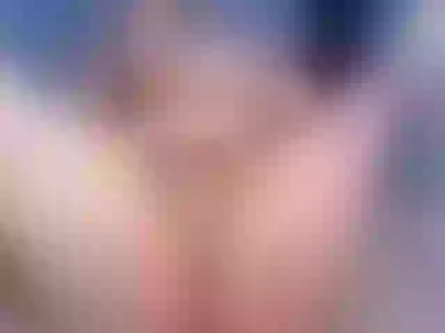Live sex webcam photo for Lili-Ni #276073017