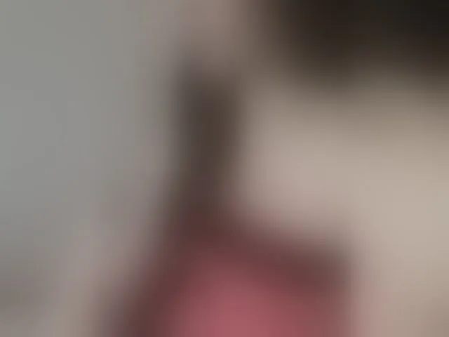 Live sex webcam photo for Lili-asian #293810816