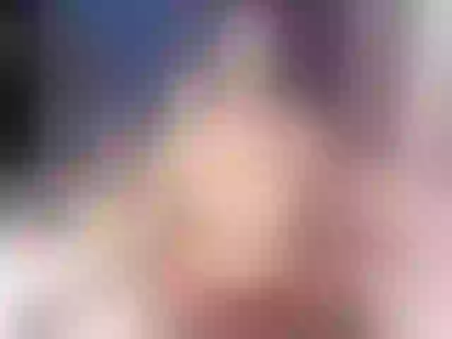 Live sex webcam photo for Lili-hung1 #290184297