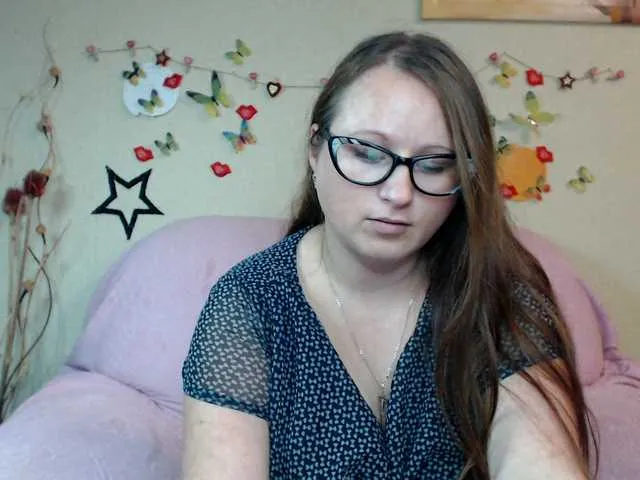 Live sex webcam photo for Lilia4joy #276810809