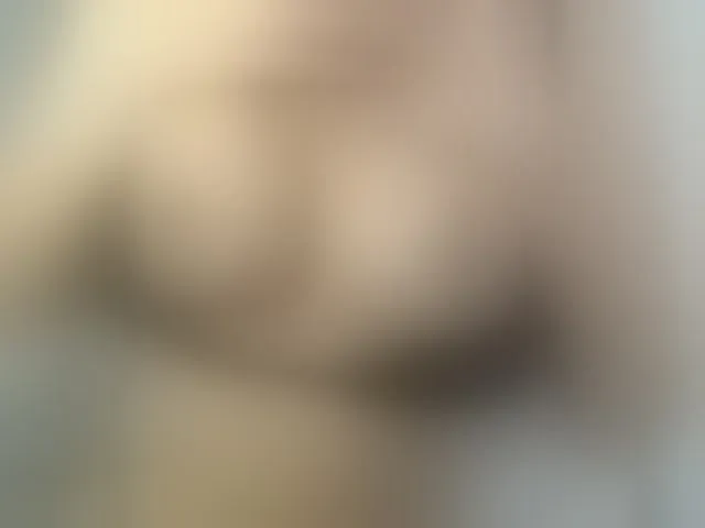 Live sex webcam photo for LilianSuarezX #272761693