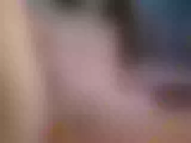 Live sex webcam photo for LilianaL #290792464