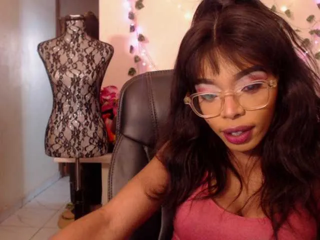 Live sex webcam photo for Lilianjackson #291178391