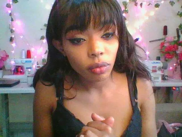 Live sex webcam photo for Lilianjackson #291601713