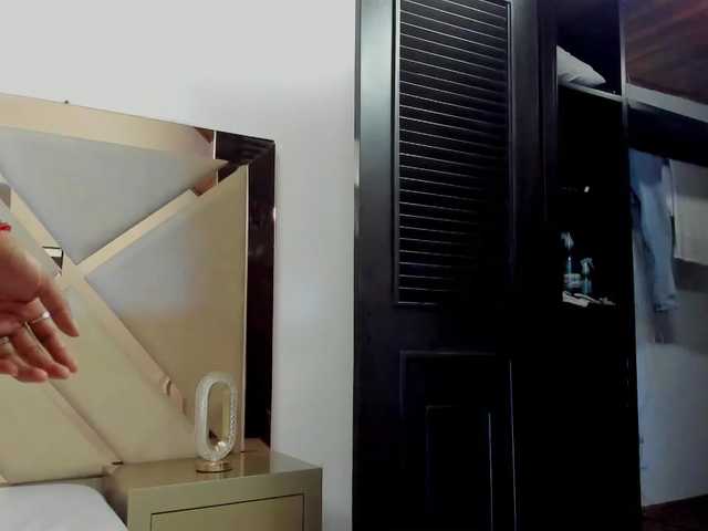 Live sex webcam photo for Lilieth #276308074