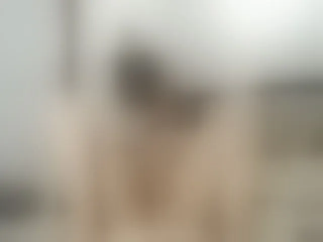 Live sex webcam photo for Liligold2 #271878109