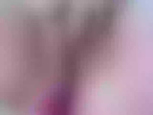 Live sex webcam photo for Liligold2 #272393027