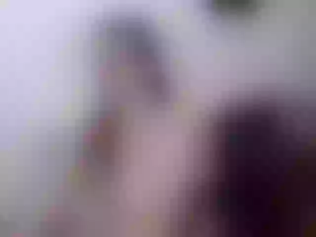 Live sex webcam photo for Liligold2 #273095913
