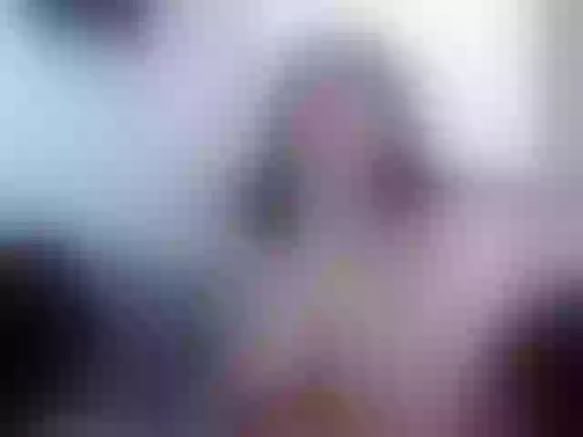 Live sex webcam photo for Liligold2 #273647675