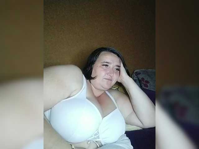 Live sex webcam photo for Lilihot #278293911