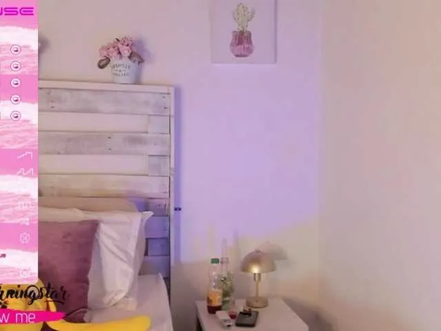 Live sex webcam photo for Lilith-star #273853792