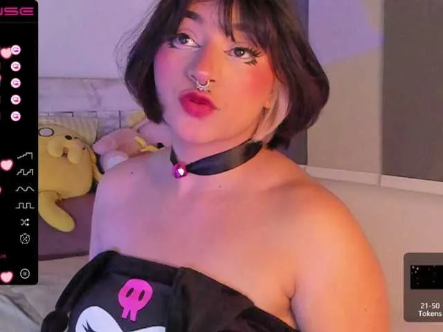 Live sex webcam photo for Lilith-star #273936623