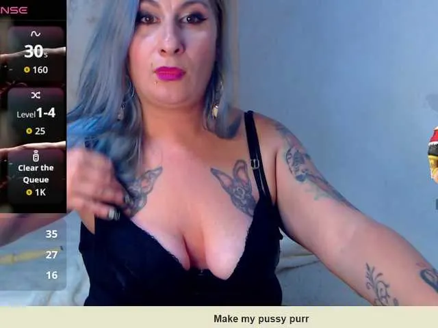 Live sex webcam photo for LilithGreen #292321449