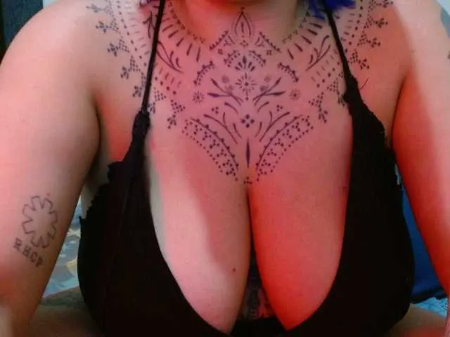 Live sex webcam photo for Lilithfire #293459598