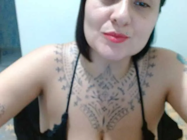 Live sex webcam photo for Lilithfire #293976683