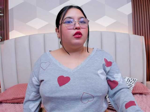 Live sex webcam photo for Lilithhills #290437225