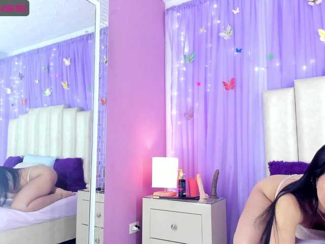 Live sex webcam photo for Lilithmars69 #275938936