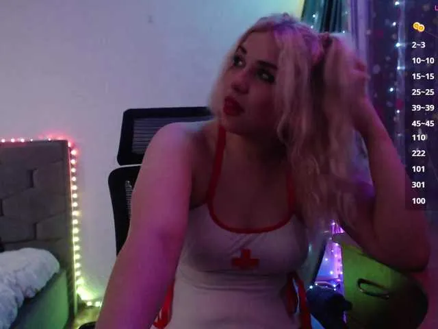 Live sex webcam photo for Liliya010 #291571498