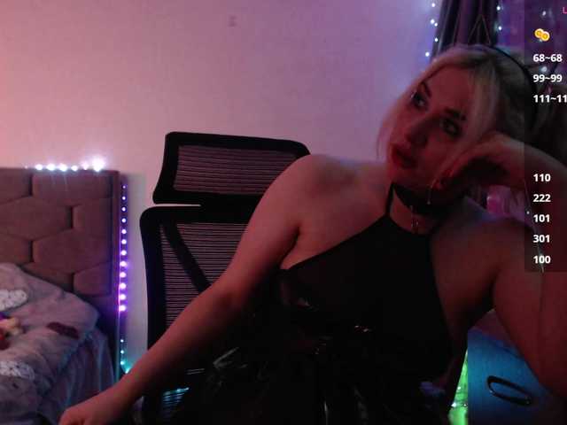 Live sex webcam photo for Liliya010 #291688804