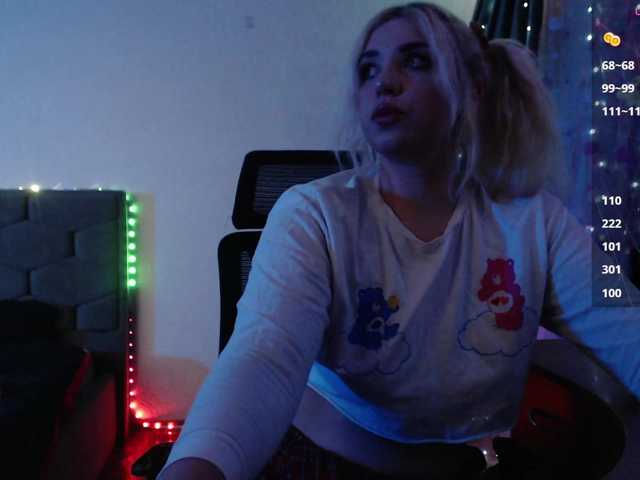 Live sex webcam photo for Liliya010 #291722414