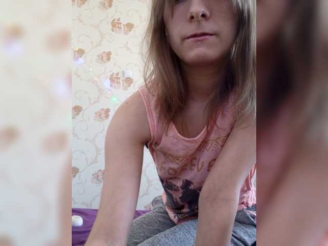 Live sex webcam photo for Liliya9 #272313387