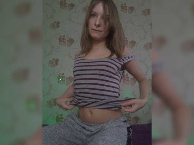 Live sex webcam photo for Liliya9 #272662739