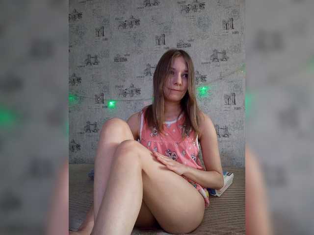 Live sex webcam photo for Liliya9 #274145089