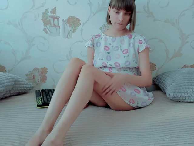 Live sex webcam photo for Liliya9 #275714663