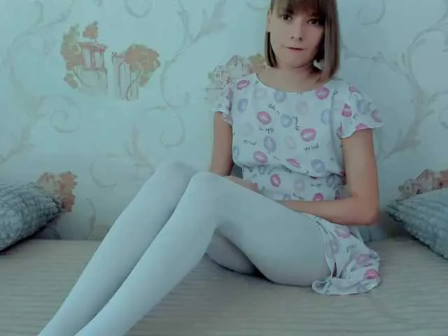 Live sex webcam photo for Liliya9 #276325321