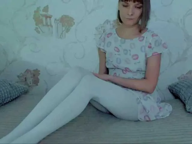 Live sex webcam photo for Liliya9 #276383937