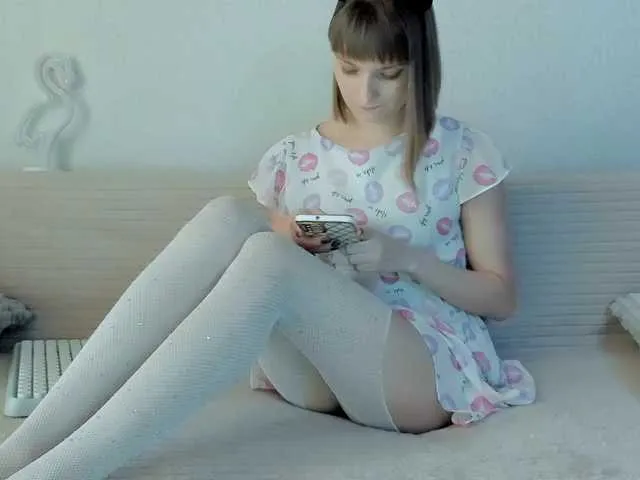 Live sex webcam photo for Liliya9 #277441687