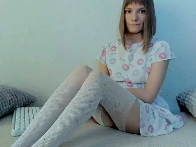 Live sex webcam photo for Liliya9 #278018331