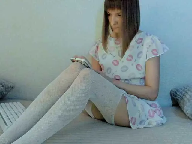 Live sex webcam photo for Liliya9 #278049550