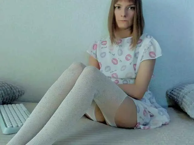 Live sex webcam photo for Liliya9 #278061685