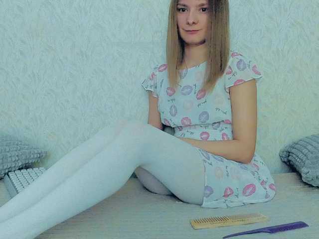 Live sex webcam photo for Liliya9 #290285812