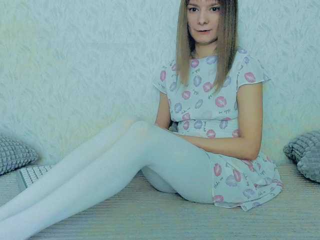 Live sex webcam photo for Liliya9 #290439577