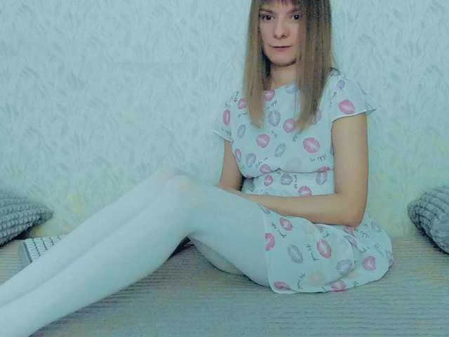 Live sex webcam photo for Liliya9 #290464667