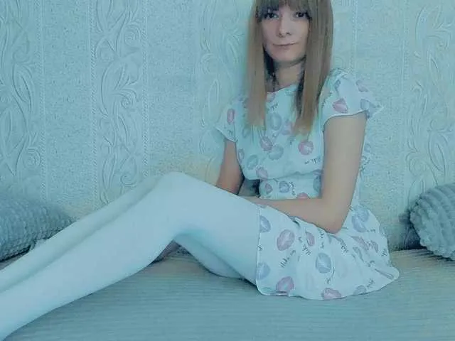 Live sex webcam photo for Liliya9 #291346644