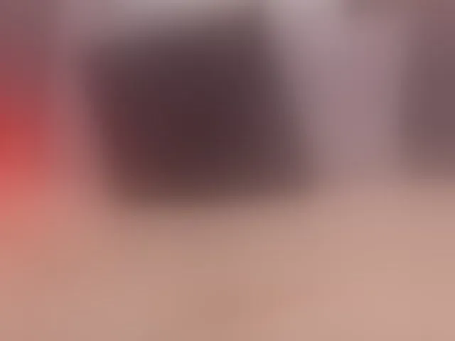 Live sex webcam photo for LillianShineX #293766270