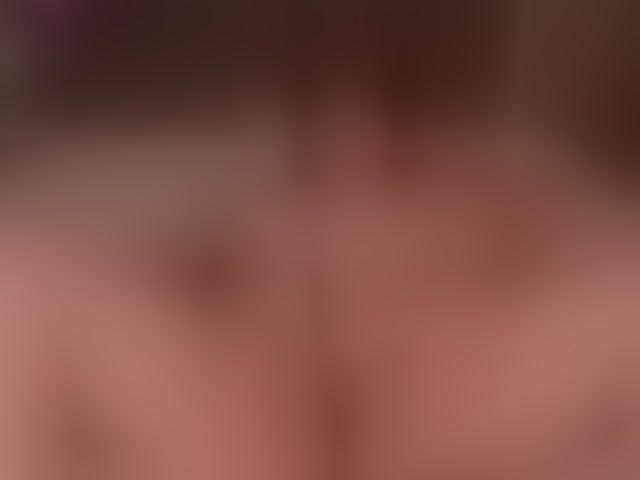 Live sex webcam photo for LillyCass #293925708