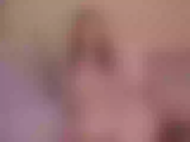 Live sex webcam photo for LillyThomps #277291489