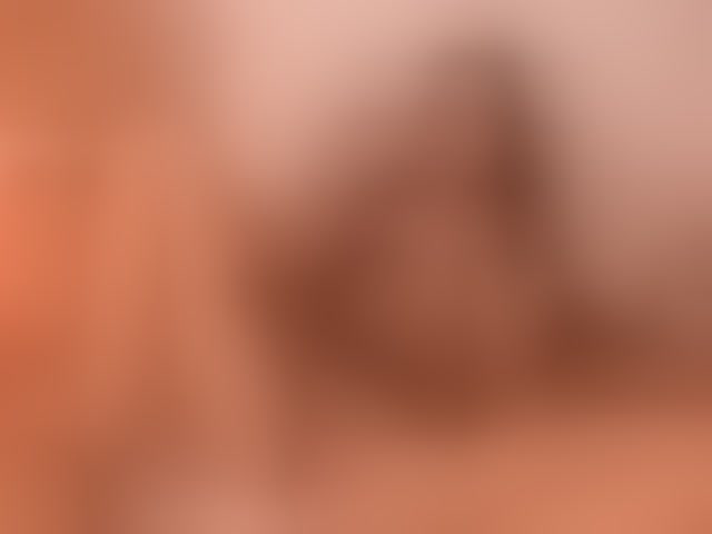 Live sex webcam photo for LillyThomps #294317291