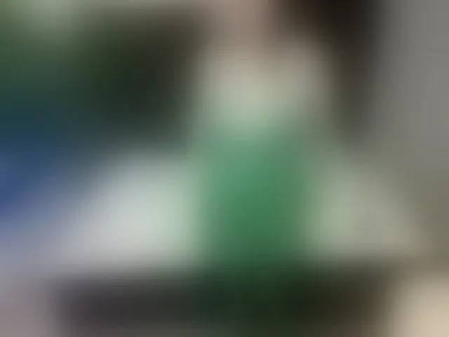 Live sex webcam photo for Lillyhott #292843295