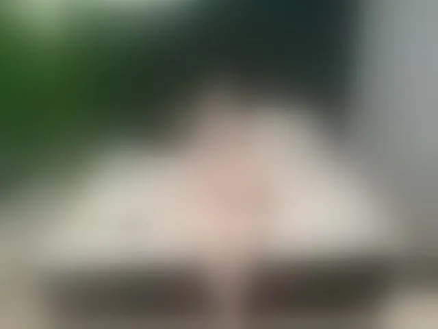 Live sex webcam photo for Lillyhott #292887087