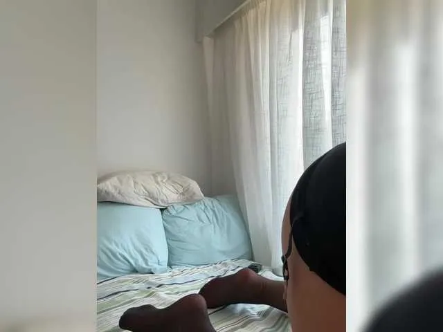 Live sex webcam photo for LilouKatt #282612394