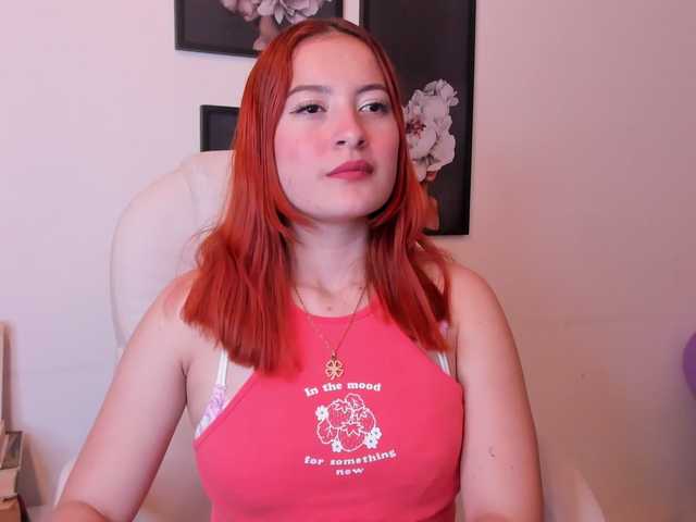 Live sex webcam photo for Lilrousess1 #275558141