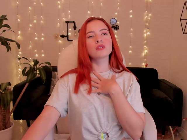 Live sex webcam photo for Lilrousess1 #276063306